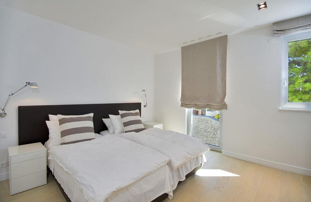 Luxury Seafront Villa My Dream With Private Pool, Jacuzzi And Staff At The Beach On Brac Island - Sumartin Selca  외부 사진